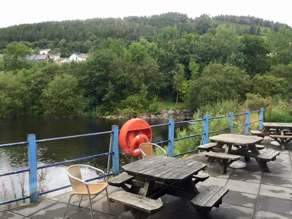 Cambrian Lakeside Cafe Bar